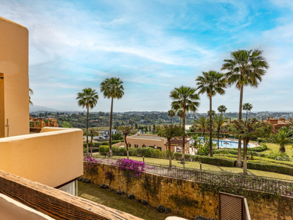 Middle Floor Apartment in Atalaya