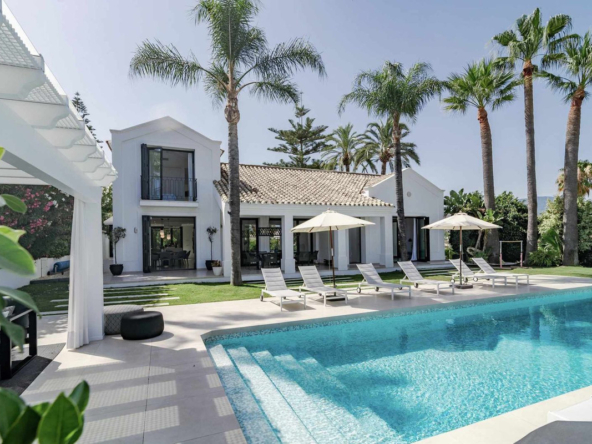 Detached Villa in Nueva Andalucía
