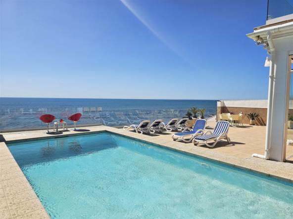 Detached Villa in El Chaparral