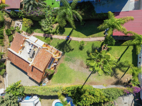 Detached Villa in Nueva Andalucía