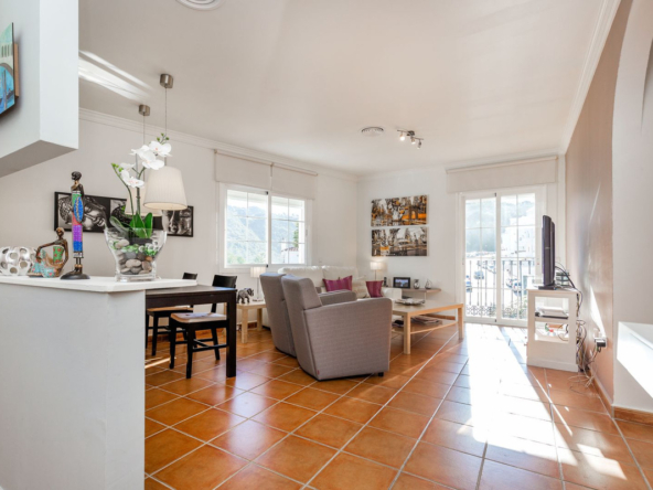 Middle Floor Apartment in Benahavís